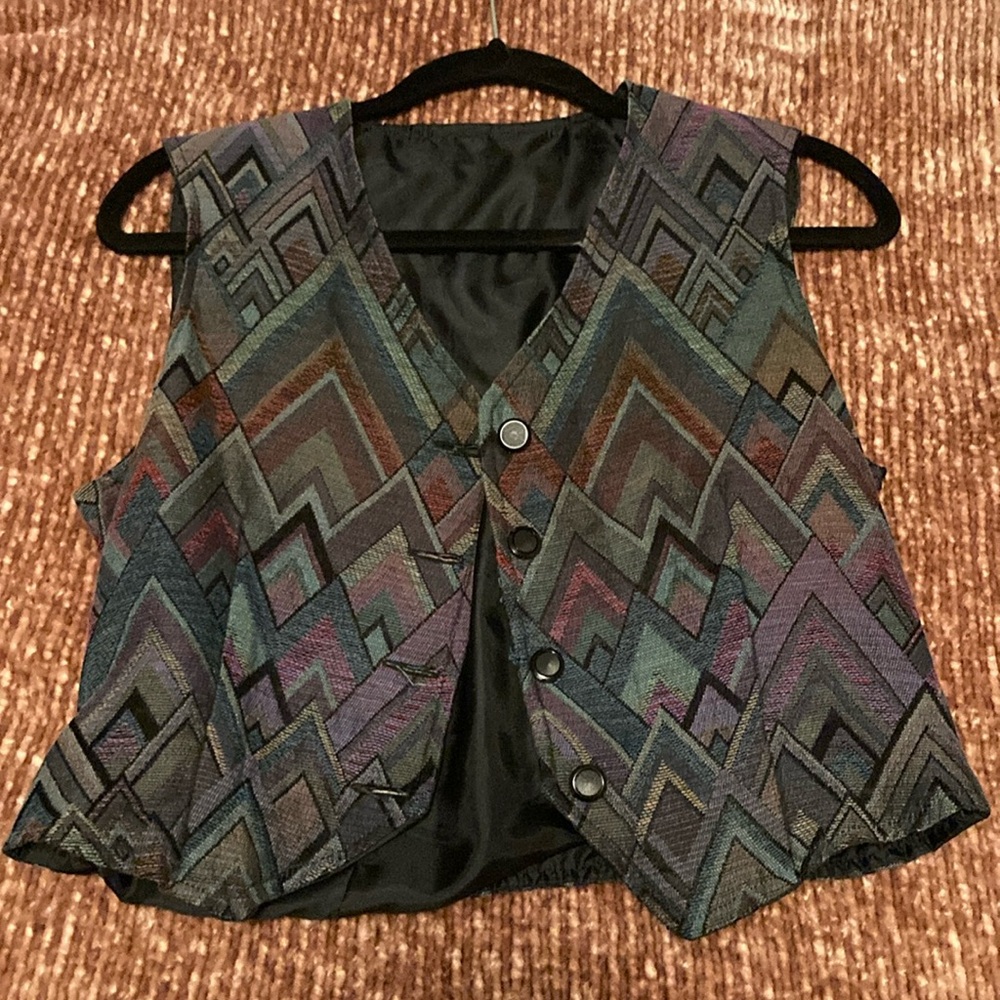 Quirky vest